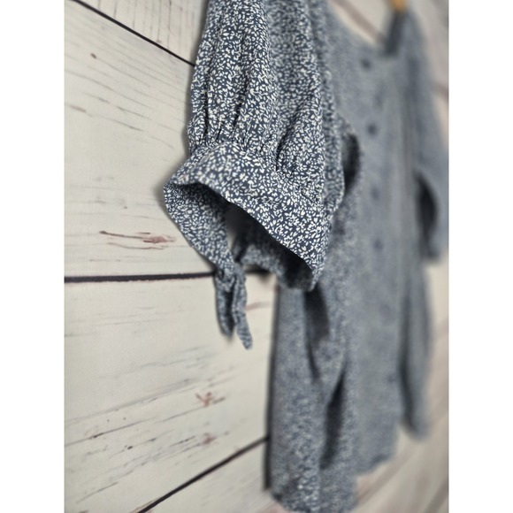 LC Lauren Conrad Womens Blouse Size XL Blue Floral Print Button Front Tie Sleeve - Picture 5 of 9